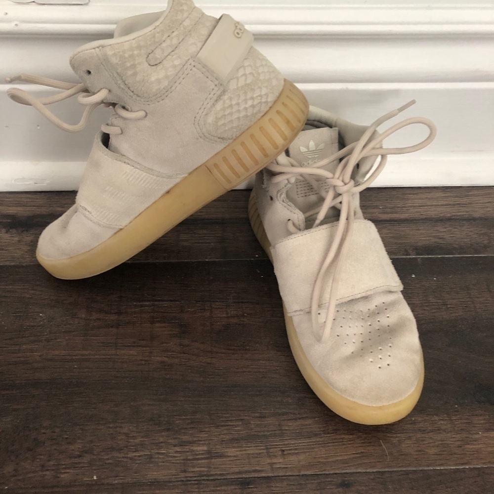 Adidas | 13K / EU 31 | Tubular Invader Strap
